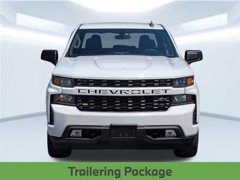 Used 2020 Chevrolet Silverado 1500 Custom w/ Custom Value Package AWD/4WD image 12