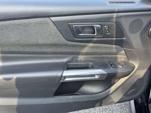 Used 2024 Ford Mustang Coupe RWD image 20