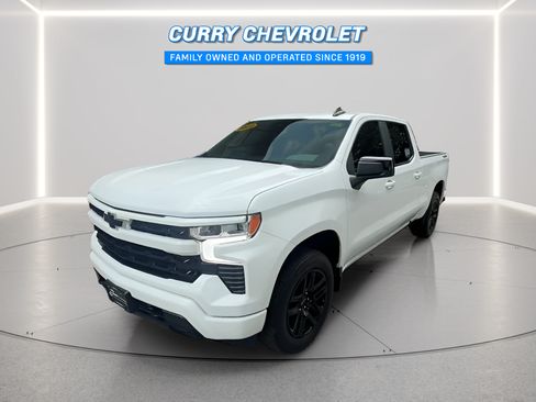 Used 2023 Chevrolet Silverado 1500 RST w/ LPO, Dark Essentials Package AWD/4WD image 5