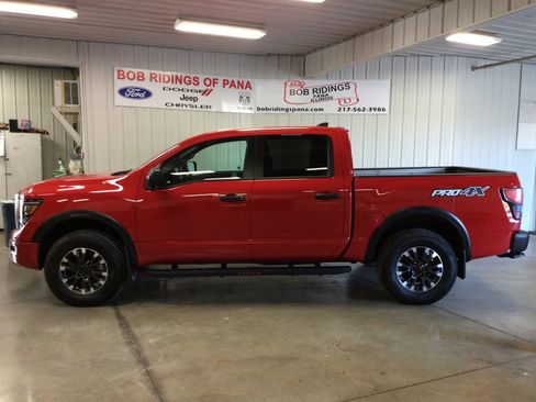Used 2024 Nissan Titan PRO-4X w/ Pro-4x Utility Package image 2