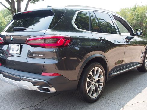 Used 2022 BMW X5 sDrive40i w/ Premium Package RWD image 7