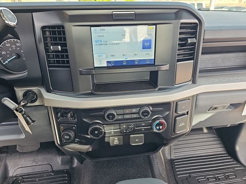 New 2026 Ford F350 XL AWD/4WD image 19
