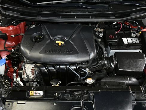 Used 2013 Hyundai Elantra GLS w/ Preferred Pkg image 93