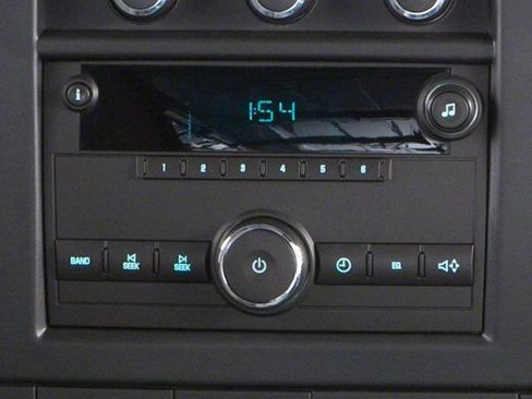 Used 2013 Chevrolet Express 2500 RWD image 12