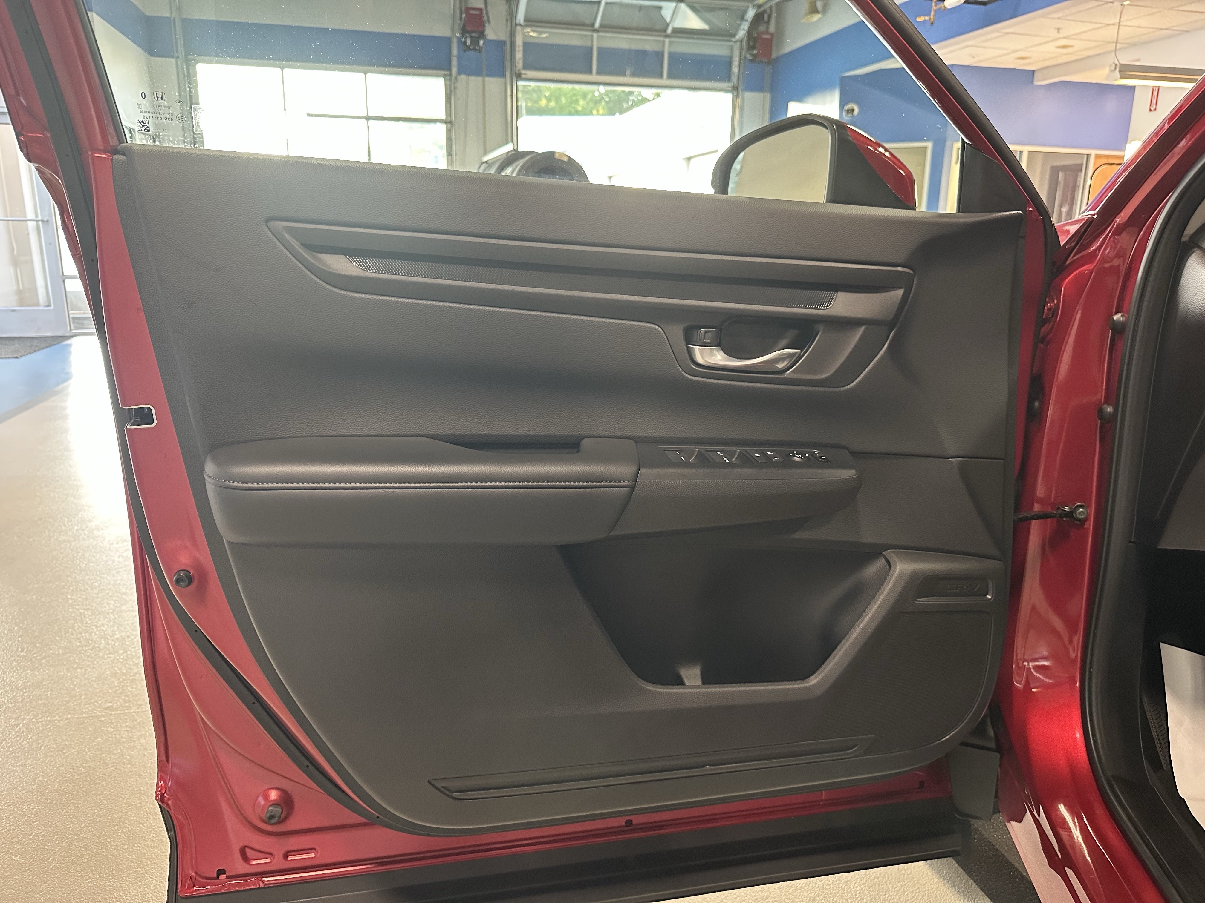 Used 2025 Honda CR-V EX image 21