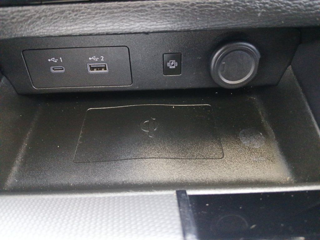Used 2023 Mitsubishi Outlander SEL 40th Anniversary AWD/4WD image 6