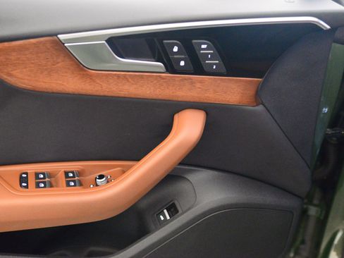 Certified 2022 Audi A5 2.0T Premium w/ Convenience Package image 9