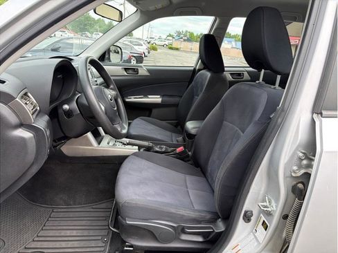 Used 2010 Subaru Forester 2.5X AWD/4WD image 10
