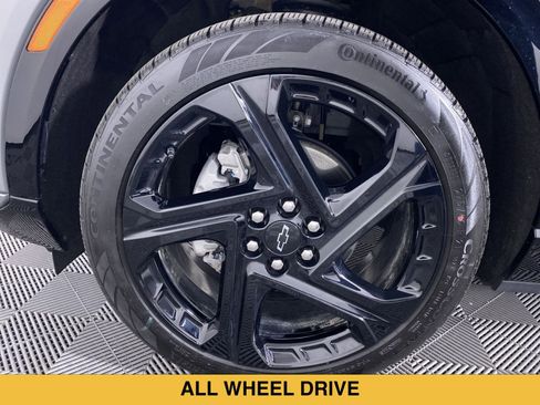 Used 2024 Chevrolet Equinox EV RS AWD/4WD image 13