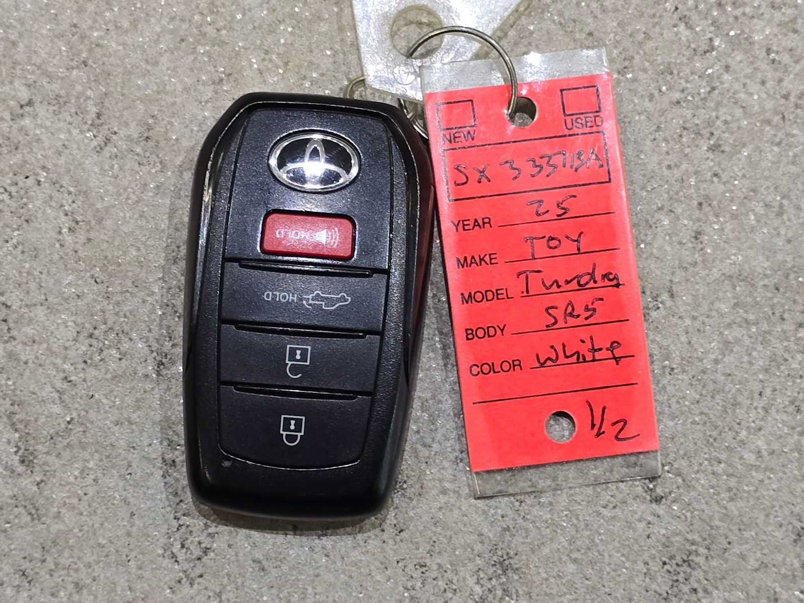 Certified 2025 Toyota Tundra SR5 AWD/4WD image 32
