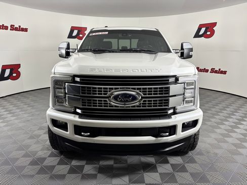 Used 2018 Ford F250 Platinum w/ Platinum Ultimate Package image 9