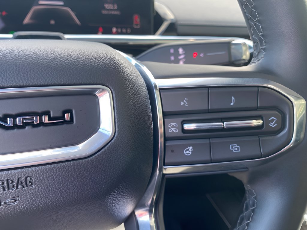 Used 2025 GMC Sierra EV Denali AWD/4WD image 22