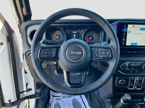 Certified 2024 Jeep Wrangler Sport S AWD/4WD image 11