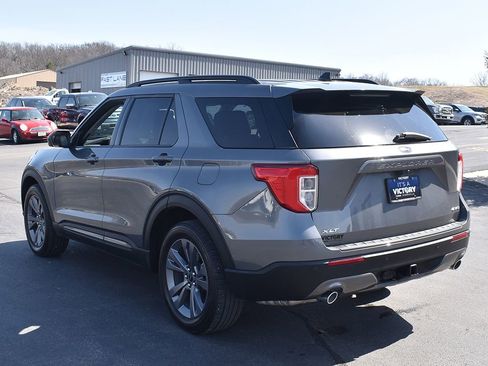 Used 2023 Ford Explorer XLT w/ Equipment Group 202A image 2