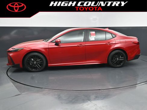 New 2026 Toyota Camry SE FWD image 2