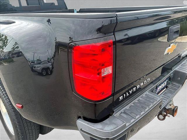 Used 2018 Chevrolet Silverado 3500 High Country w/ Duramax Plus Package AWD/4WD image 29