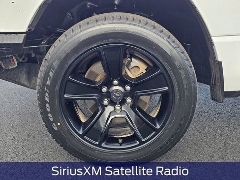 Used 2020 RAM 1500 Big Horn AWD/4WD image 9