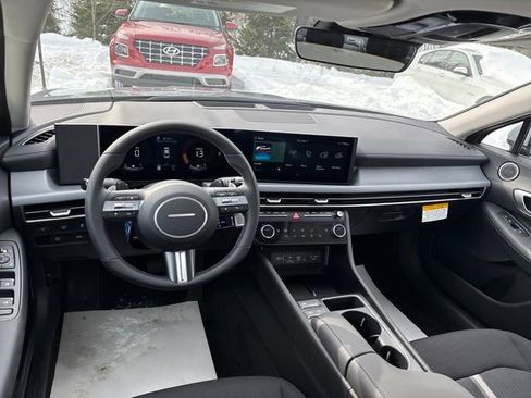 New 2026 Hyundai Sonata SEL FWD image 6