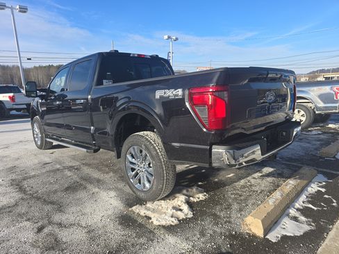 New 2025 Ford F150 XLT w/ Equipment Group 302A MID image 6