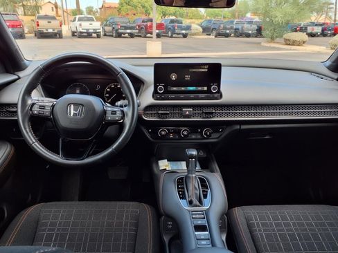 Used 2024 Honda HR-V Sport image 6