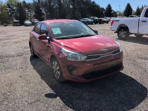 Used 2021 Kia Rio S w/ Technology Package FWD image 3