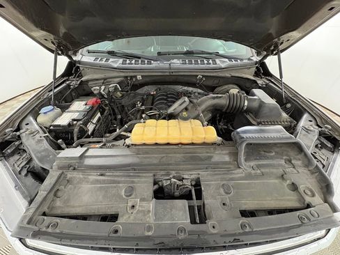 Used 2018 Ford F150 XLT RWD image 32