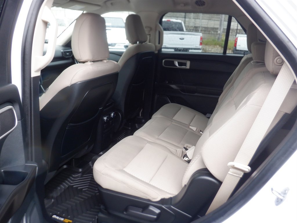 Used 2020 Ford Explorer 2WD image 13