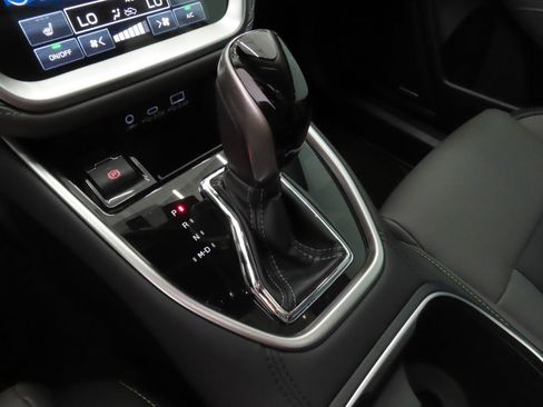 Certified 2025 Subaru Outback Onyx Edition image 18