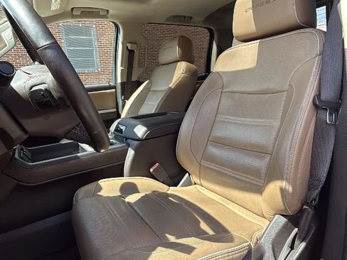 Used 2018 GMC Sierra 1500 Denali w/ Denali Ultimate Package AWD/4WD image 32