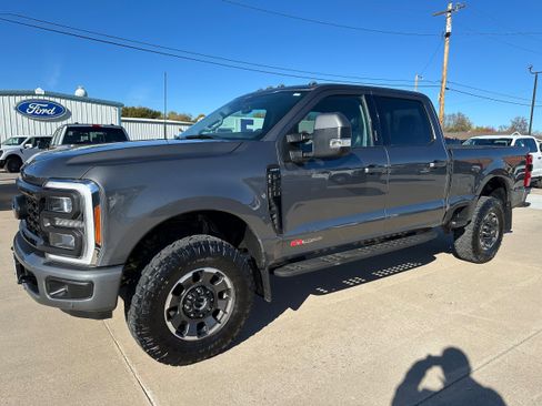 Used 2023 Ford F250 Lariat w/ Lariat Ultimate Package image 1