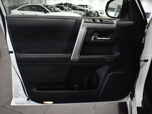 Used 2022 Toyota 4Runner Limited image 33