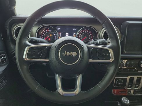 Used 2018 Jeep Wrangler Rubicon AWD/4WD image 19