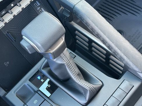 New 2026 Toyota 4Runner Limited AWD/4WD image 20