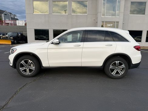 Used 2018 Mercedes-Benz GLC 300 4MATIC image 7