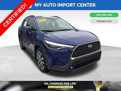 Used 2023 Toyota Corolla Cross XLE w/ Convenience Package