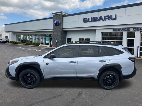 Certified 2022 Subaru Outback Wilderness w/ Wilderness Package image 4