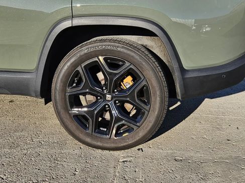 Used 2023 Rivian R1S Launch Edition AWD/4WD image 29