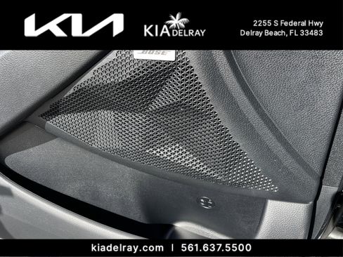 New 2026 Kia Seltos SX image 18