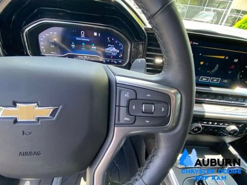 Used 2025 Chevrolet Silverado 1500 LTZ w/ Technology Package AWD/4WD image 43