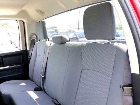 Used 2019 RAM 1500 Tradesman w/ Chrome Plus Package RWD image 26