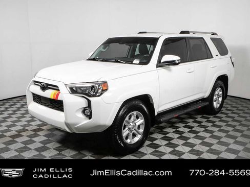 Used 2023 Toyota 4Runner SR5 Premium w/ Moonroof Package RWD image 26