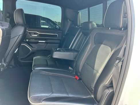 Used 2024 RAM 1500 Laramie AWD/4WD image 5