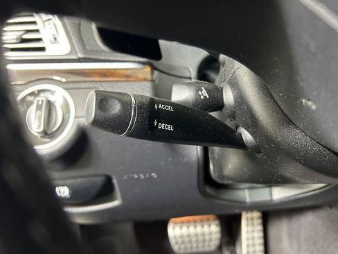 Used 2014 Mercedes-Benz E 550 Cabriolet image 20