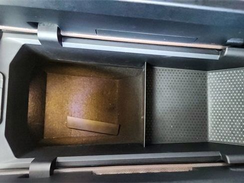 Used 2022 BMW iX xDrive50 w/ Premium Package image 51