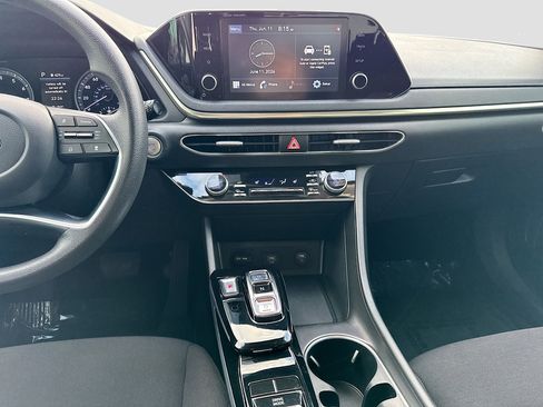 Used 2021 Hyundai Sonata SEL FWD image 18
