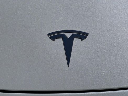 Used 2023 Tesla Model 3 Standard Range RWD image 19