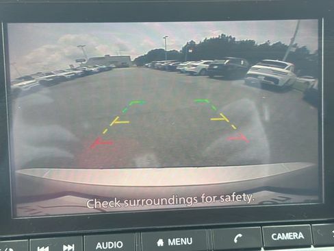 Used 2025 Nissan Rogue SV FWD image 29