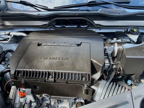 Used 2024 Honda Pilot Touring image 35