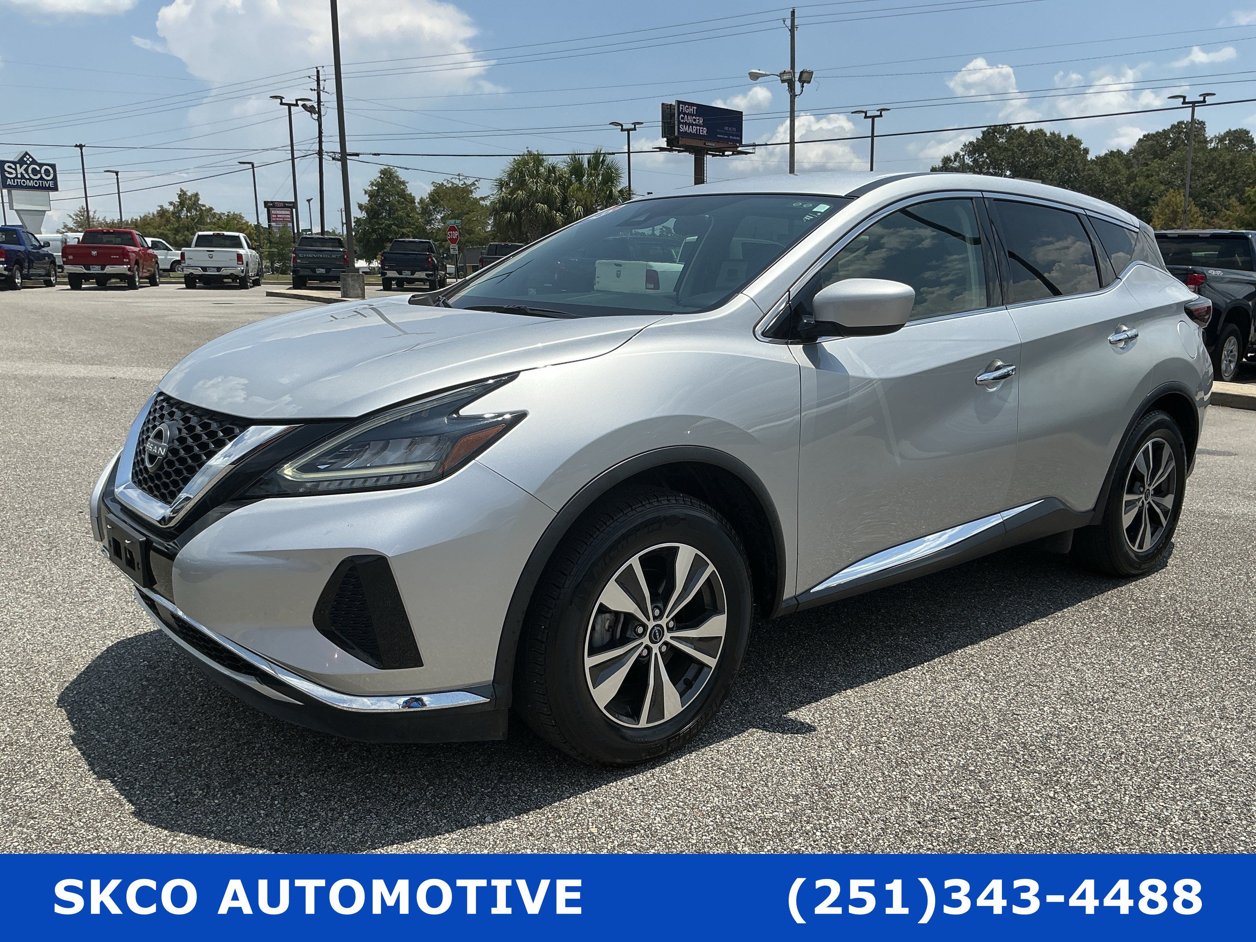 Used 2023 Nissan Murano S AWD/4WD image 2