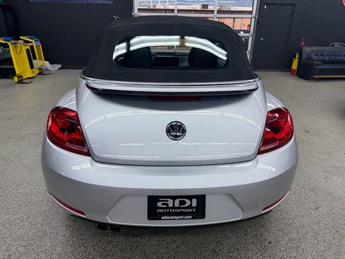 Used 2016 Volkswagen Beetle 1.8T S FWD image 4